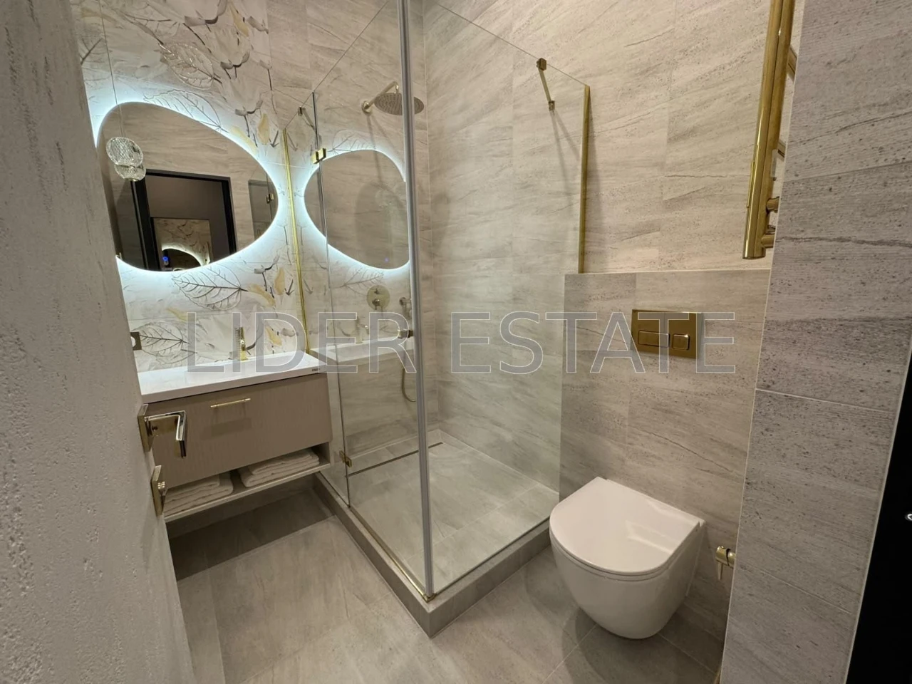 Продаж 2-кімн. квартири 83.2 м² в ЖК Panorama, 1/3 пов, Ужго
