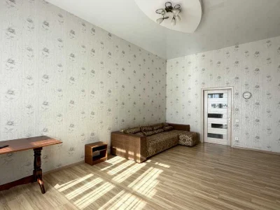 Apartment. Kyiv, Revutskogo St.