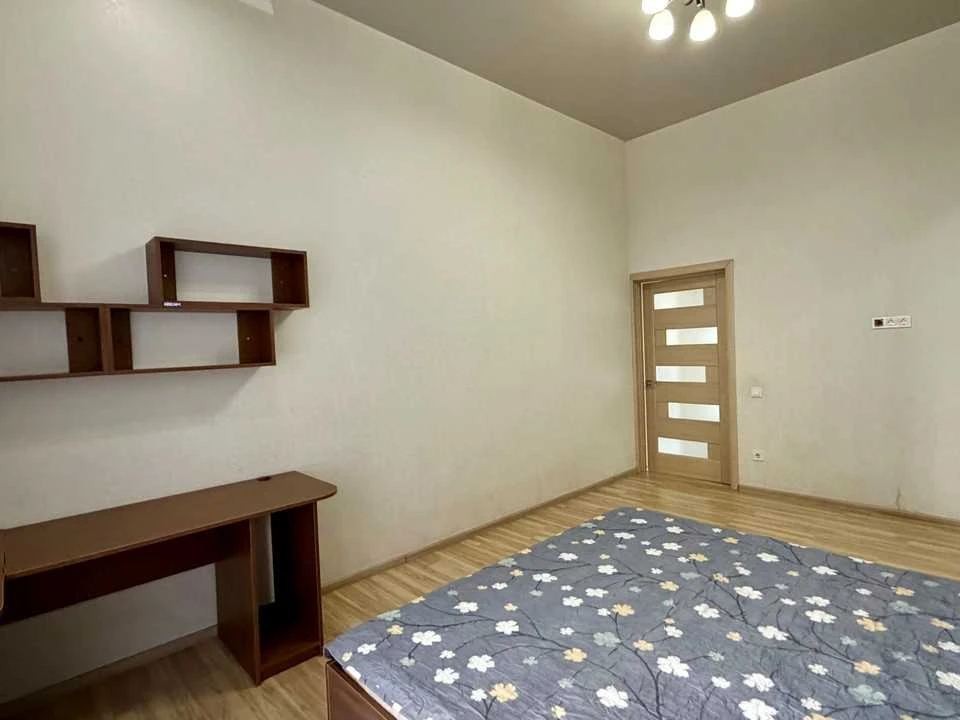 Apartment. Kyiv, Revutskogo St.