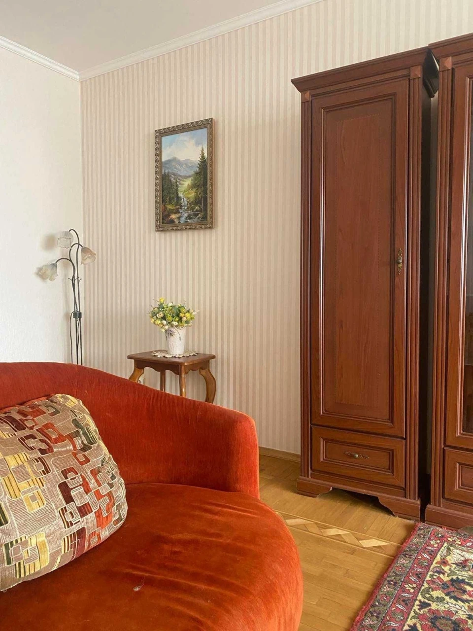 Rent Vinogradar, pr-kt Hongadze 20d, cozy, bright 2-room