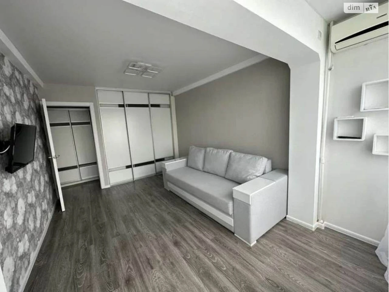 Long-Term Rental Apartment in the Northern Brovarsky District