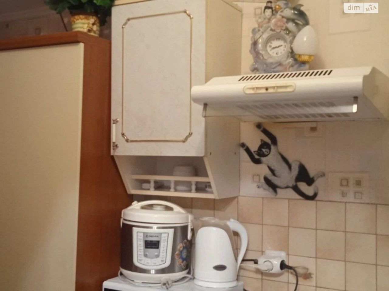 Sale of 1-room apartment in Primorsky district