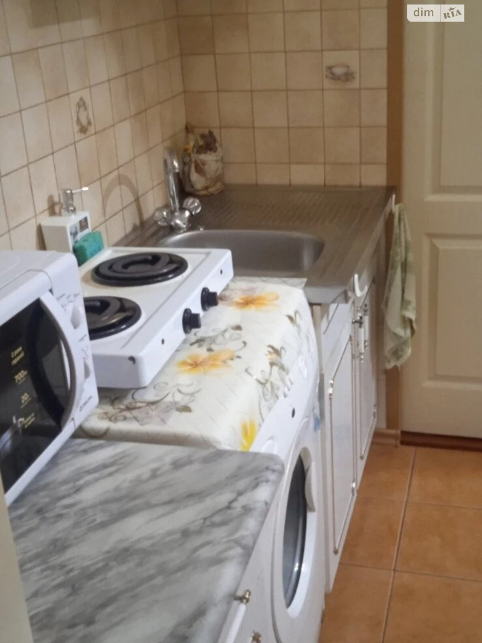 Sale of 1-room apartment in Primorsky district