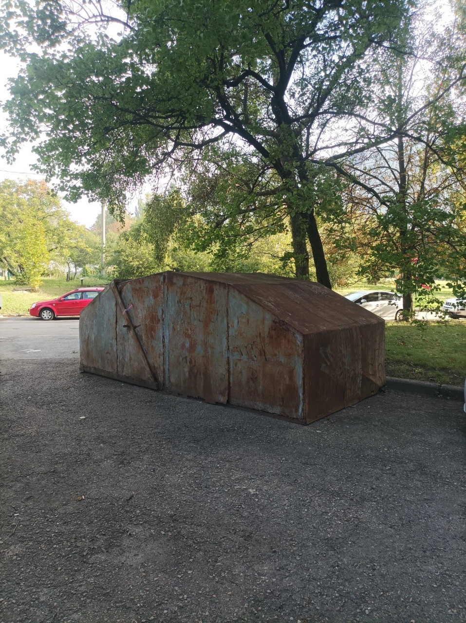 Shell garage. Self-removal