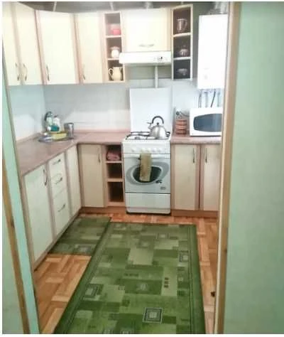 3-room apartment with kitchen-dining area!