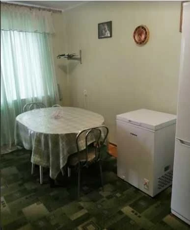3-room apartment with kitchen-dining area!