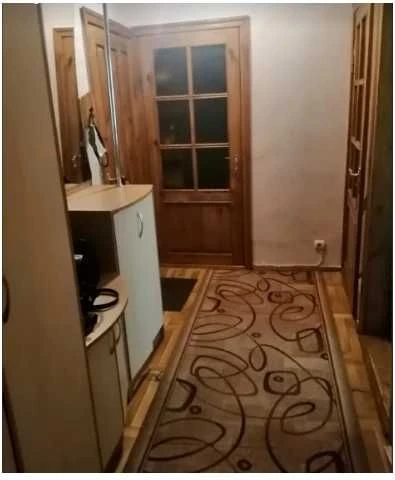3-room apartment with kitchen-dining area!