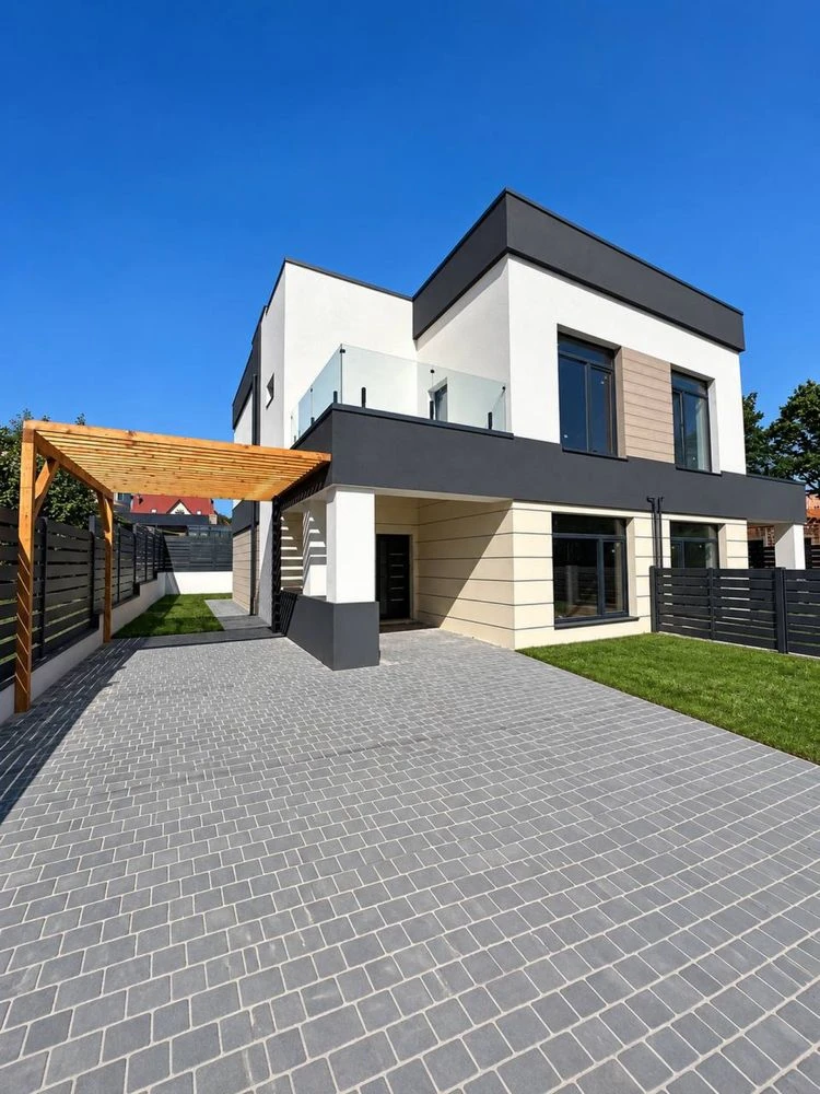 Sale of a Duplex near Maidan