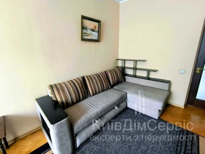 Two-room apartment. Kyiv, Hrymyya Pavla Polobutka Street