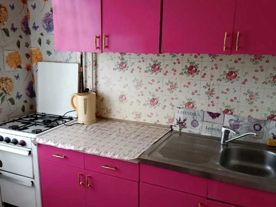 Two-room apartment. Kyiv, Anatolii Solovyanyenka St.