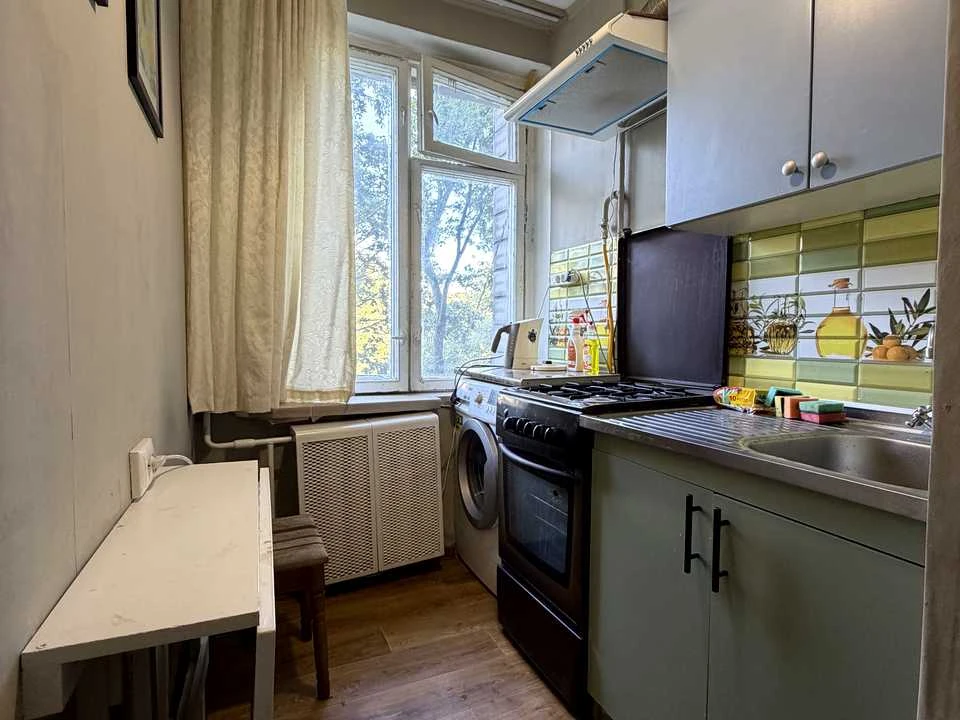 Apartment. Kyiv, Prazʹka St.