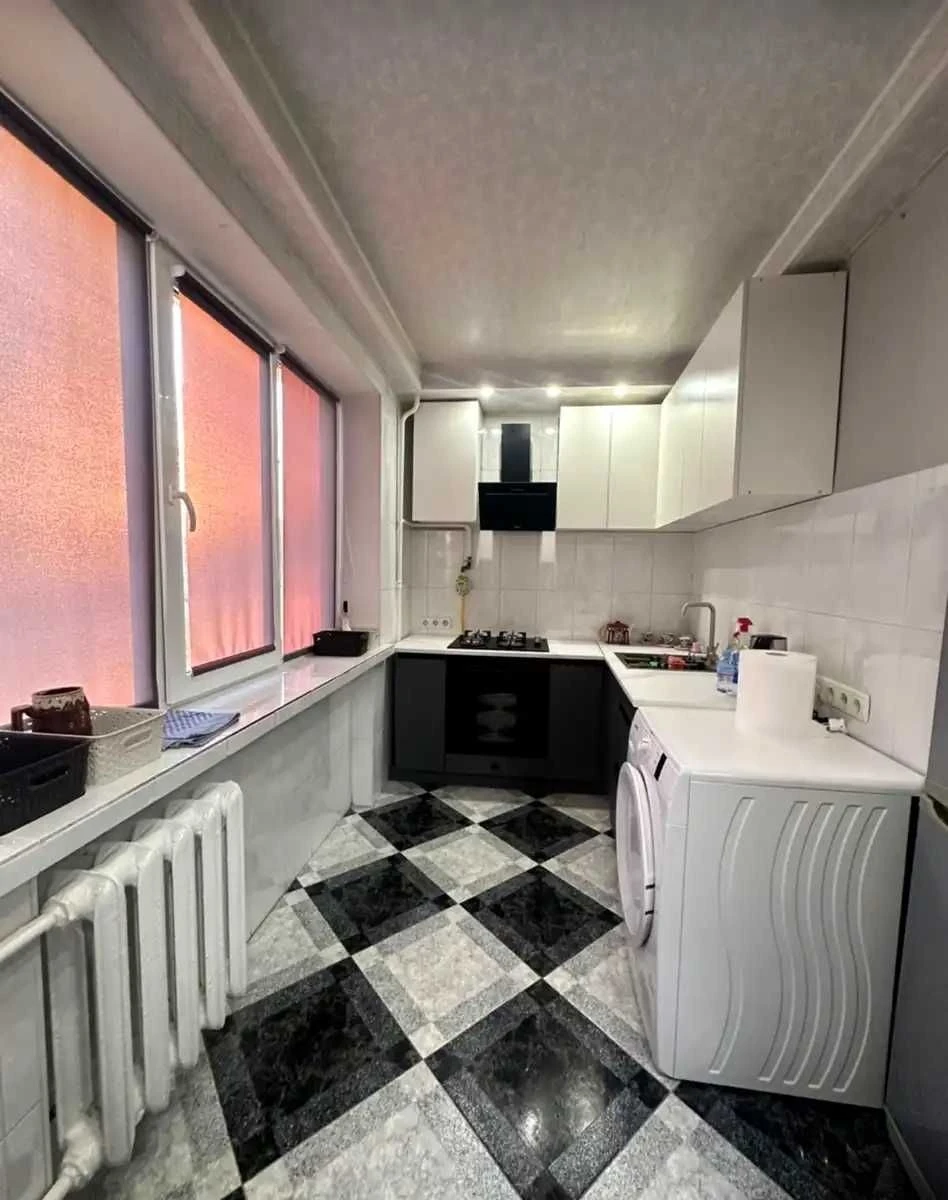 For rent a spacious 3-room apartment with a modern design