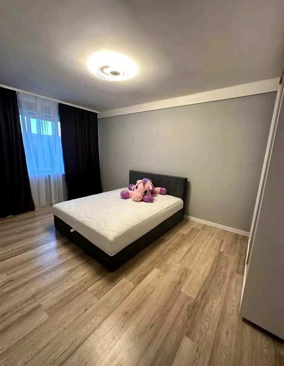 For rent a spacious 3-room apartment with a modern design