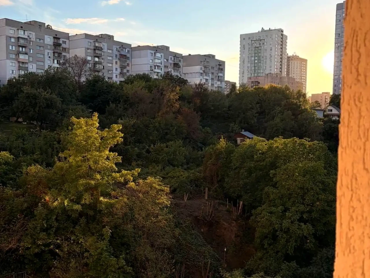 Rent of a 1-room apartment 64 sq m 8/24 floor