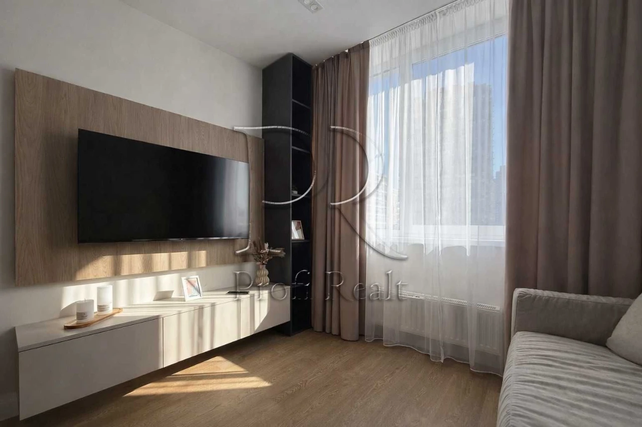Rent 1-room apartment/3rd floor/closet/Warsawskiy2
