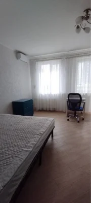 Rent a studio apartment 39 sq m, St. Demievska, 16