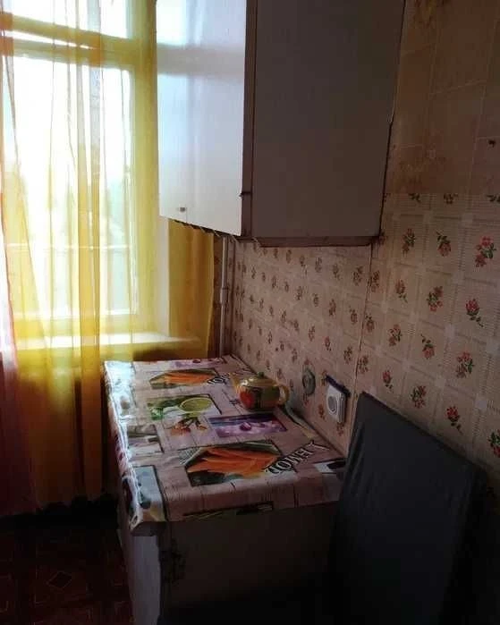 1-room apartment on St. Білоруська 28-а metro Luk'yany