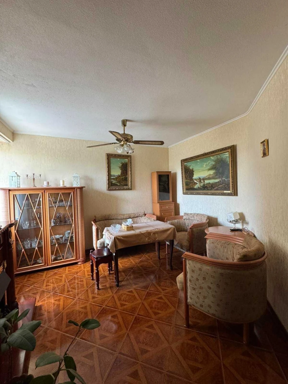 Rent of a 4-room apartment, Dragomanova 31, Darnytskiy district