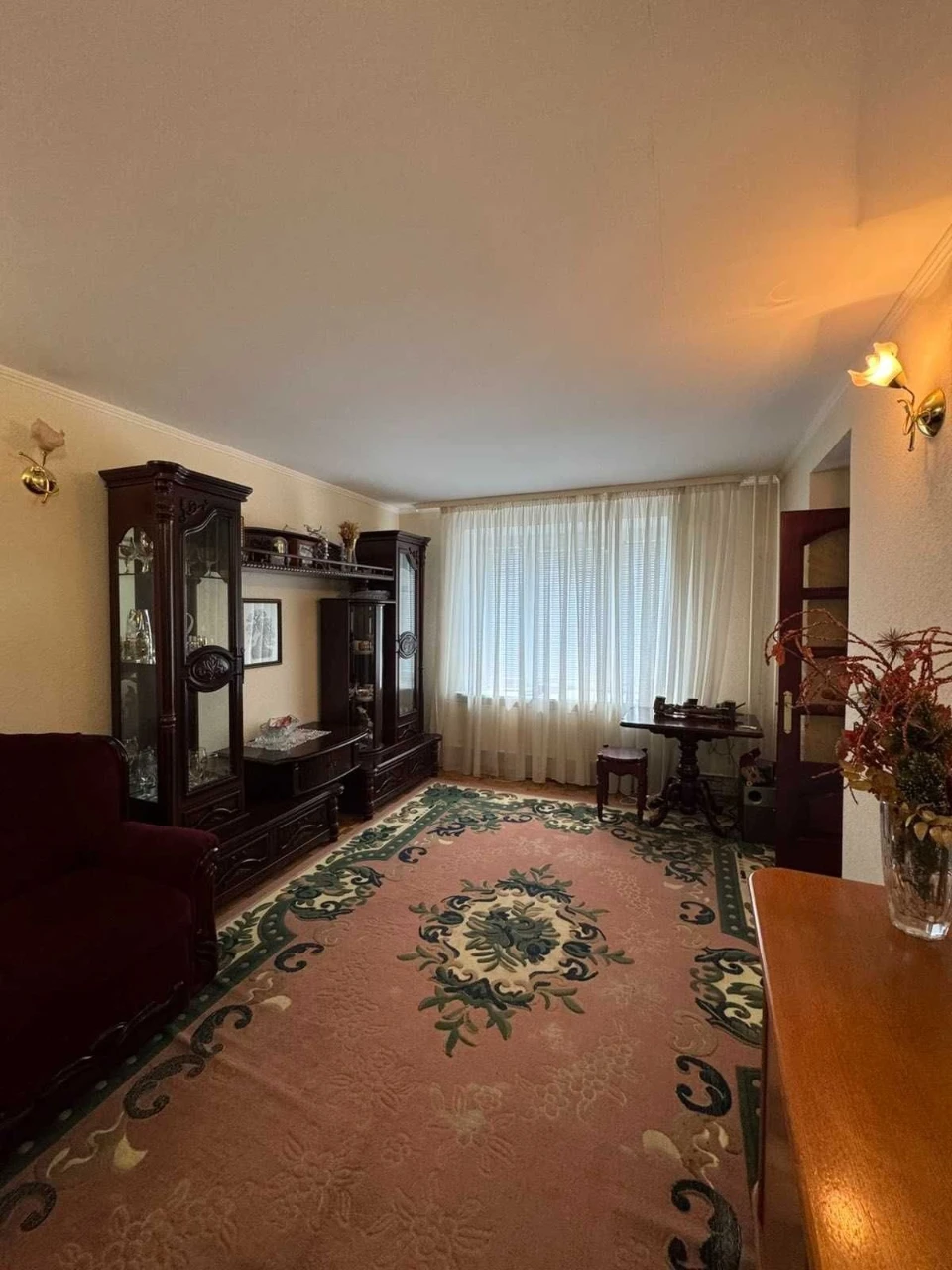 Rent of a 4-room apartment, Dragomanova 31, Darnytskiy district