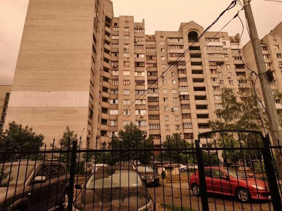 Rent of a 4-room apartment, Dragomanova 31, Darnytskiy district