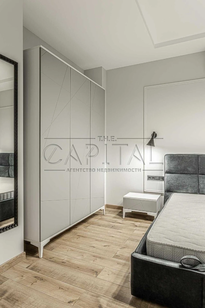 2-room apartment for rent with designer renovation