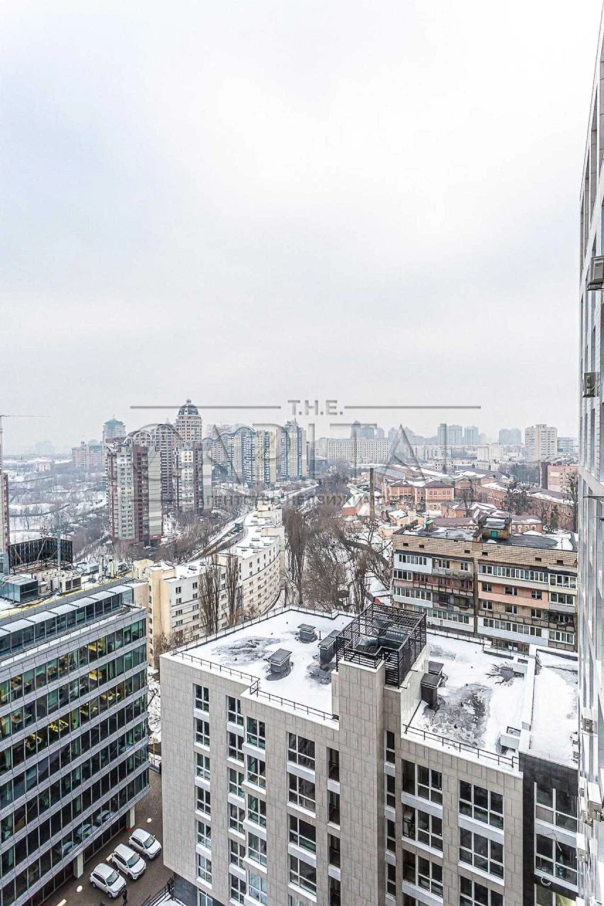 2-room apartment for rent with designer renovation