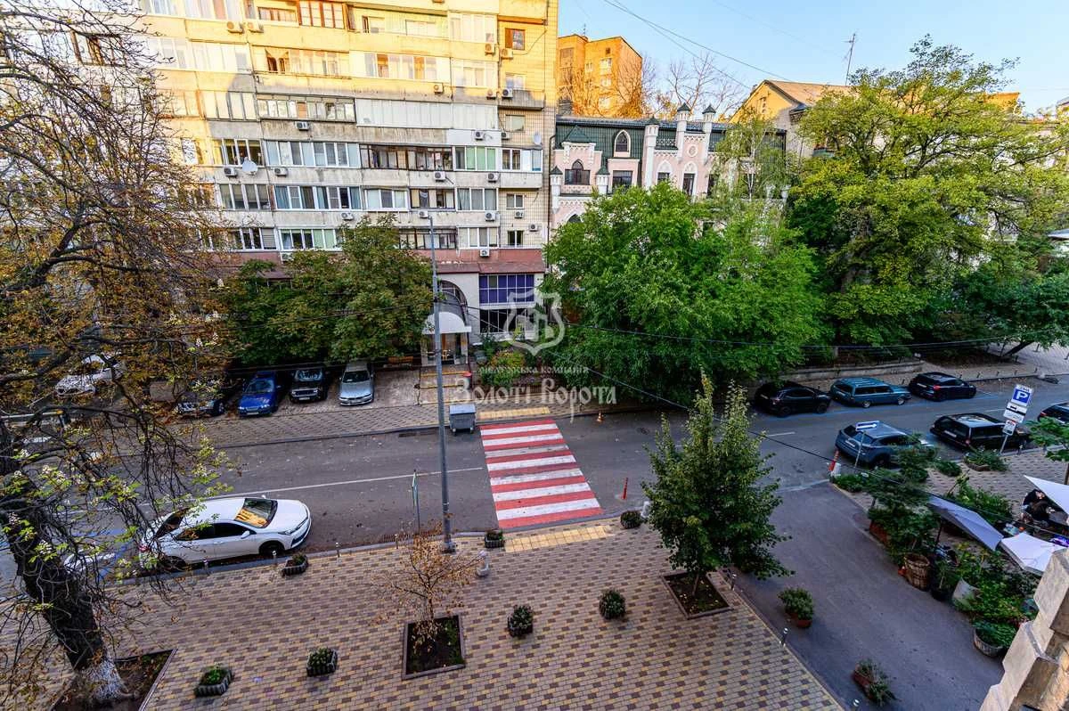 Квартира, 1к. Під ремонт. Микільсько-Ботанічна, 7/9, Голосії