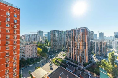 Elegant, spacious 3-room apartment for sale