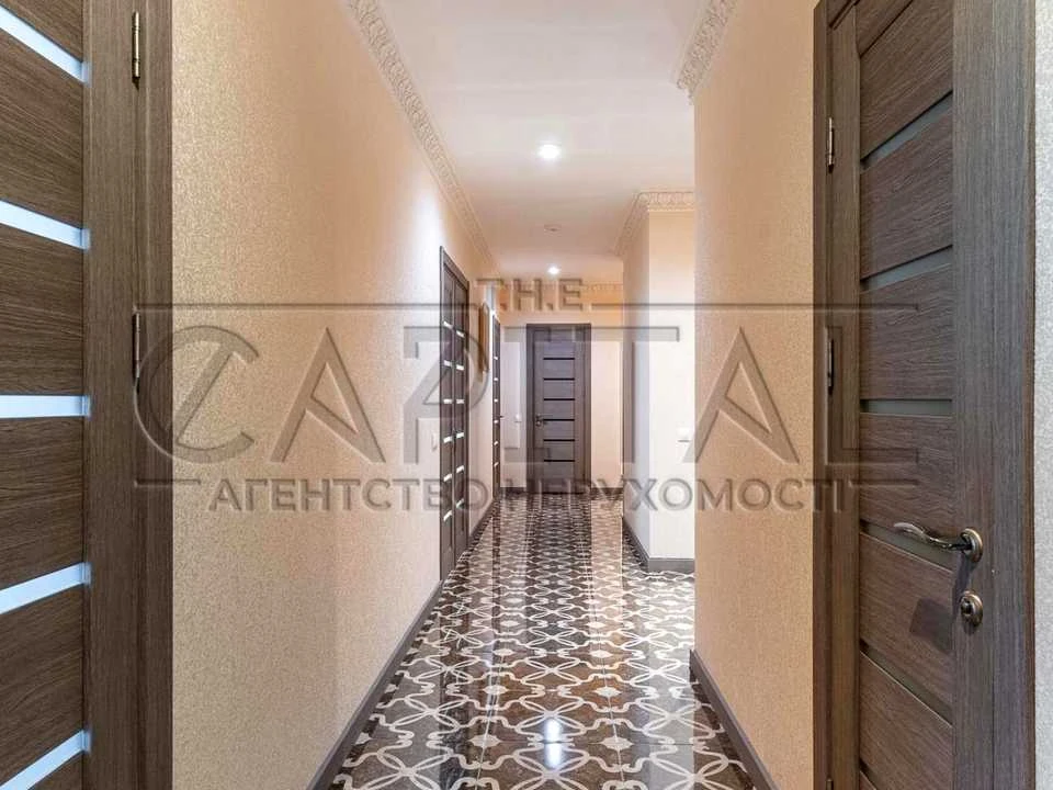 Apartment. Generalena Hennadiia Vorobyova St.