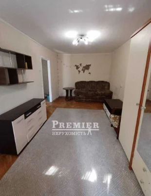 1-room apartment in Fontan, brick house, balcony