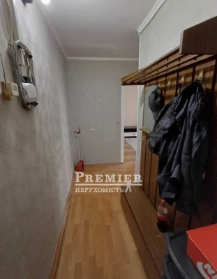 1-room apartment in Fontan, brick house, balcony