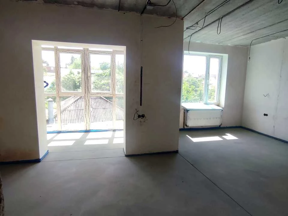 Apartment. Vinnytsia, Plastovy Proh.