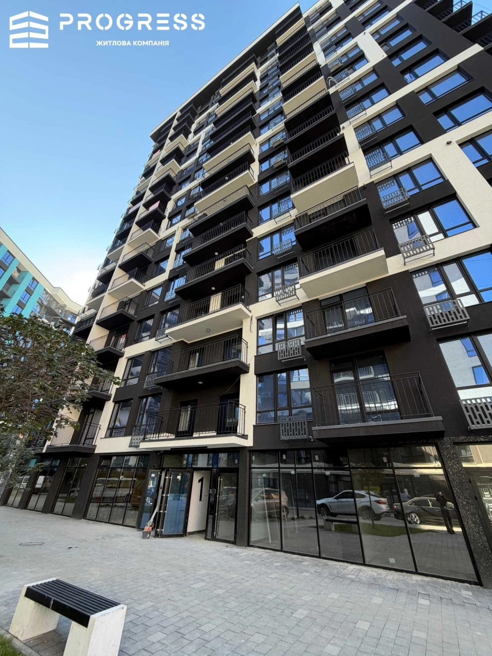 Large 1-room apartment in the ЖК Family Plaza residential complex!
