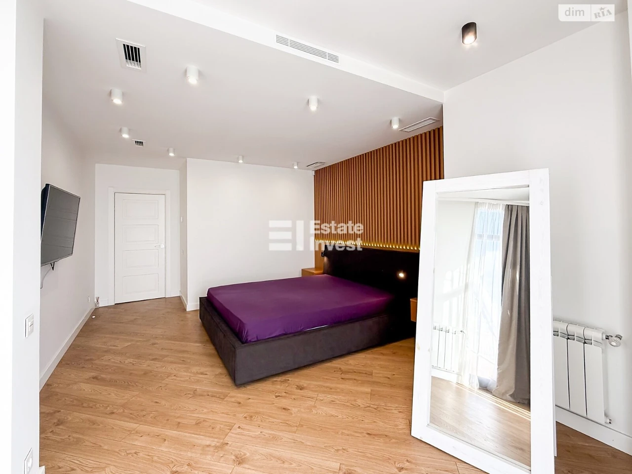 Sale of Apartment in Center