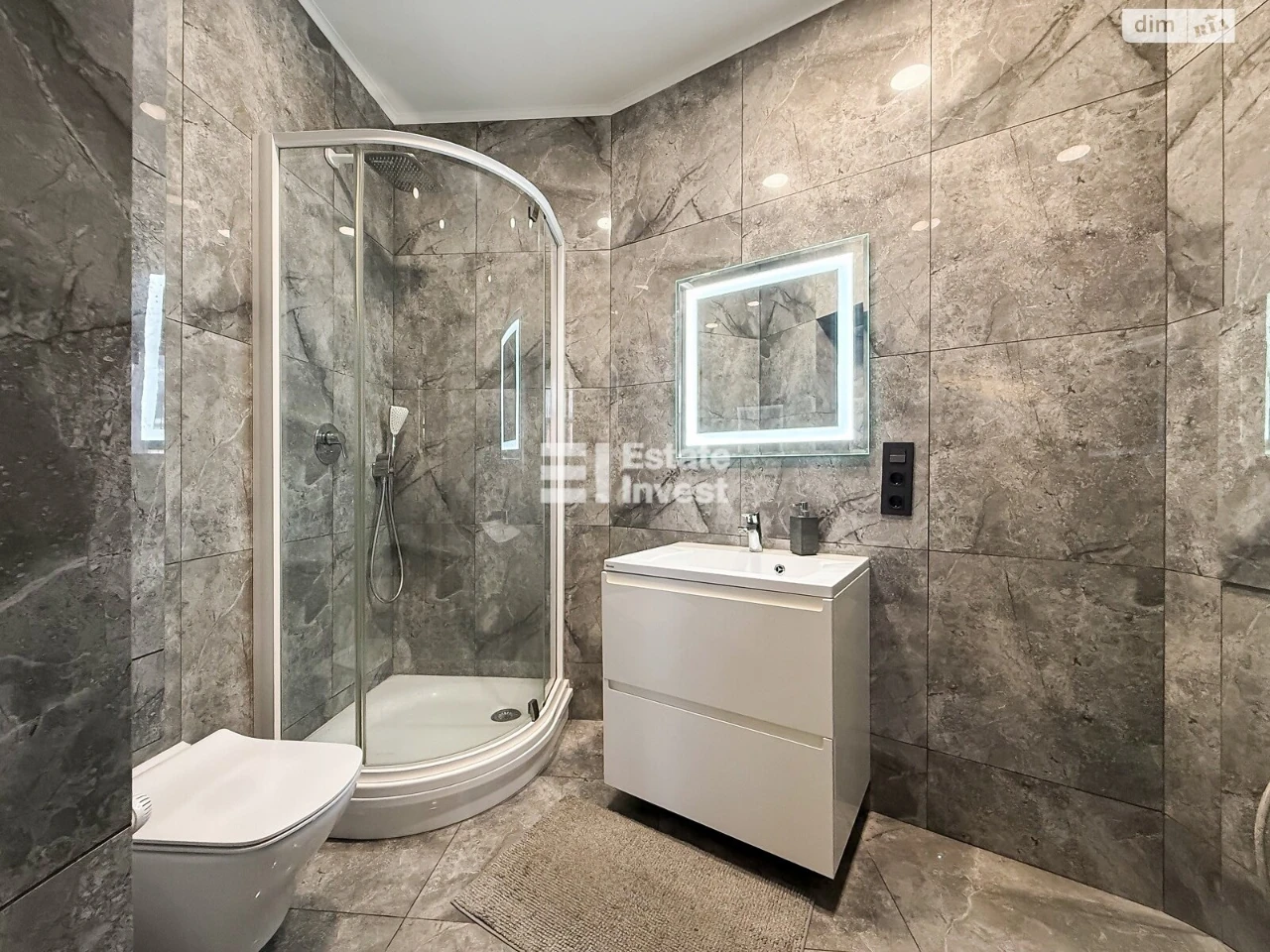 Sale of Apartment in Center