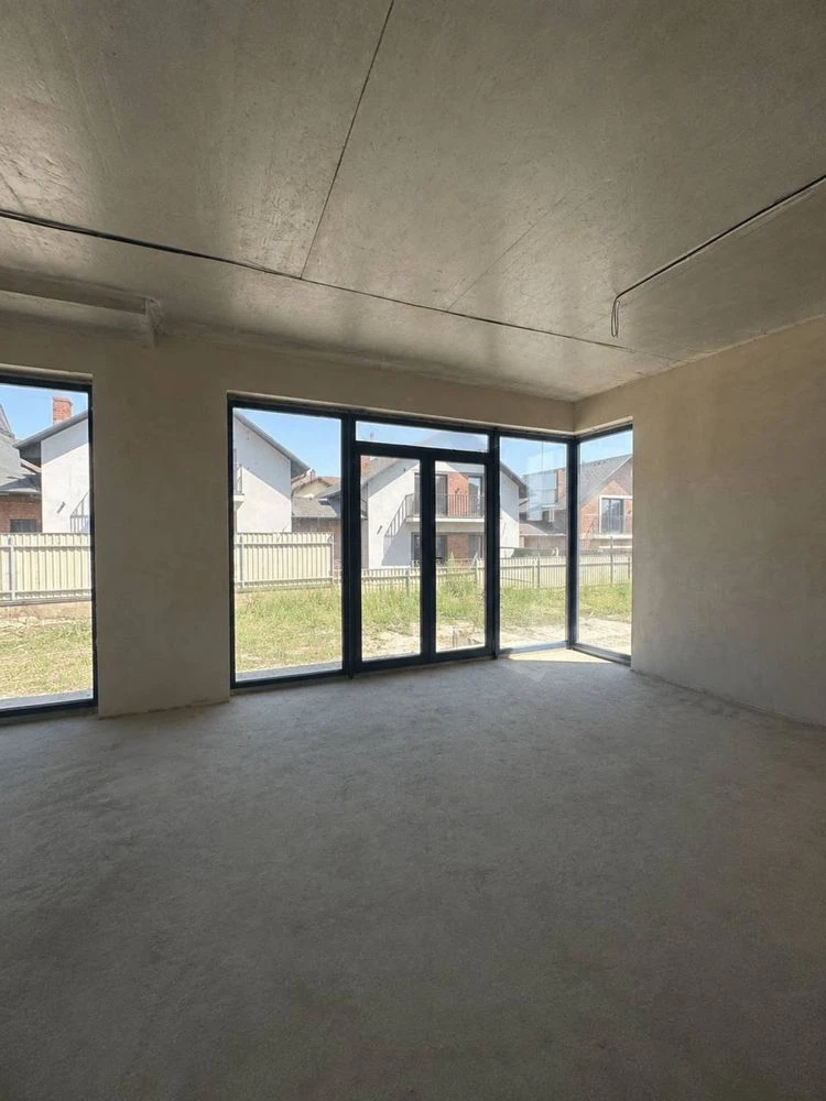 Sale of a high-tech house near Maidan