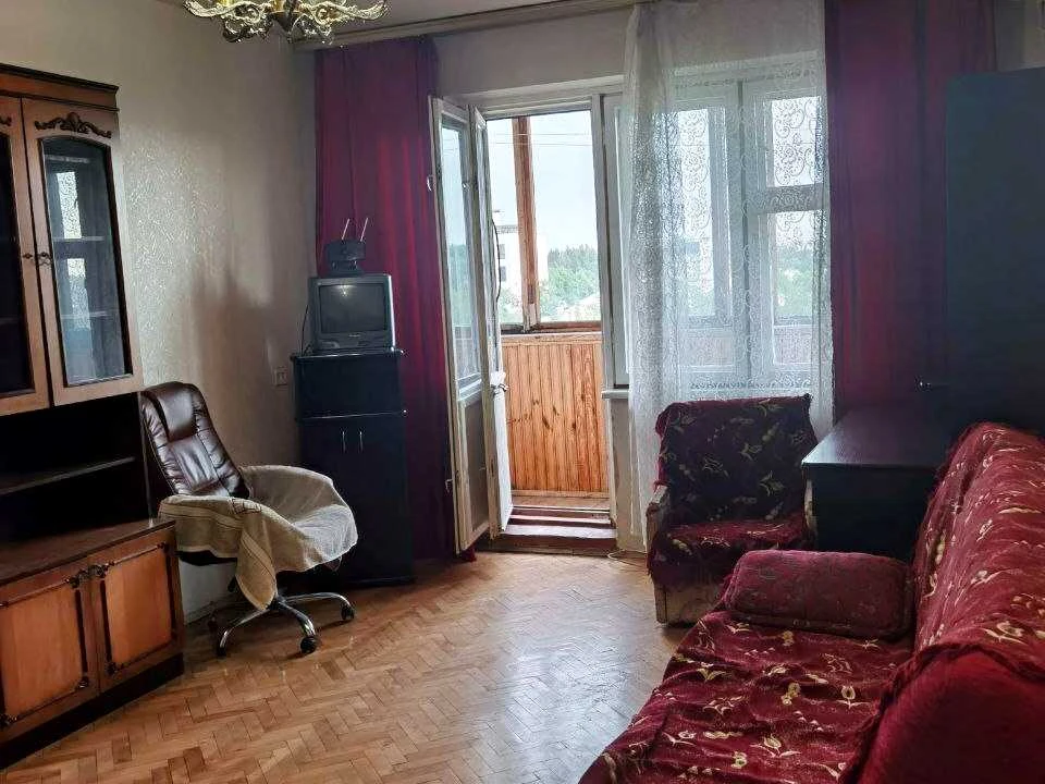 Квартира. Київ, Івана Виговського вул.