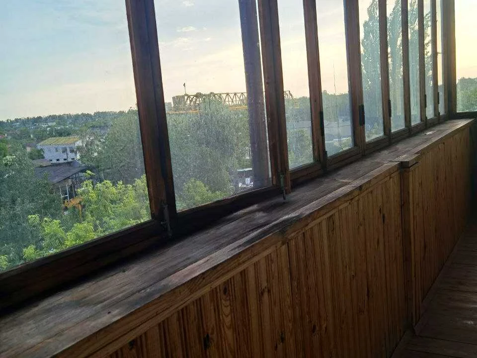 Квартира. Київ, Івана Виговського вул.