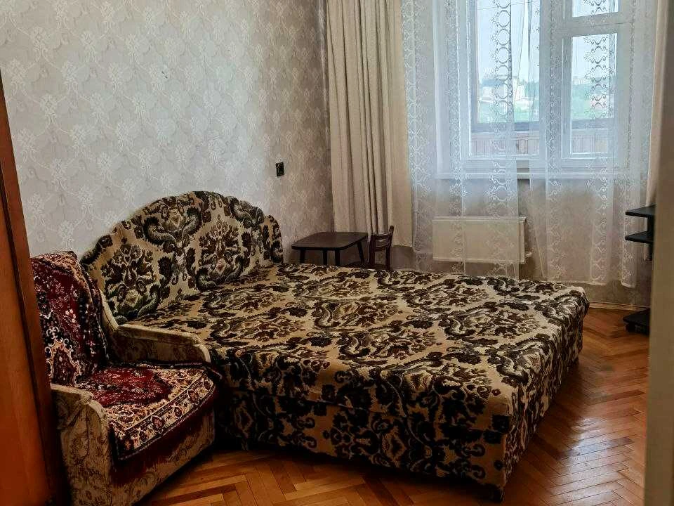 Квартира. Київ, Івана Виговського вул.
