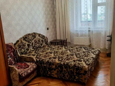 Квартира. Київ, Івана Виговського вул.