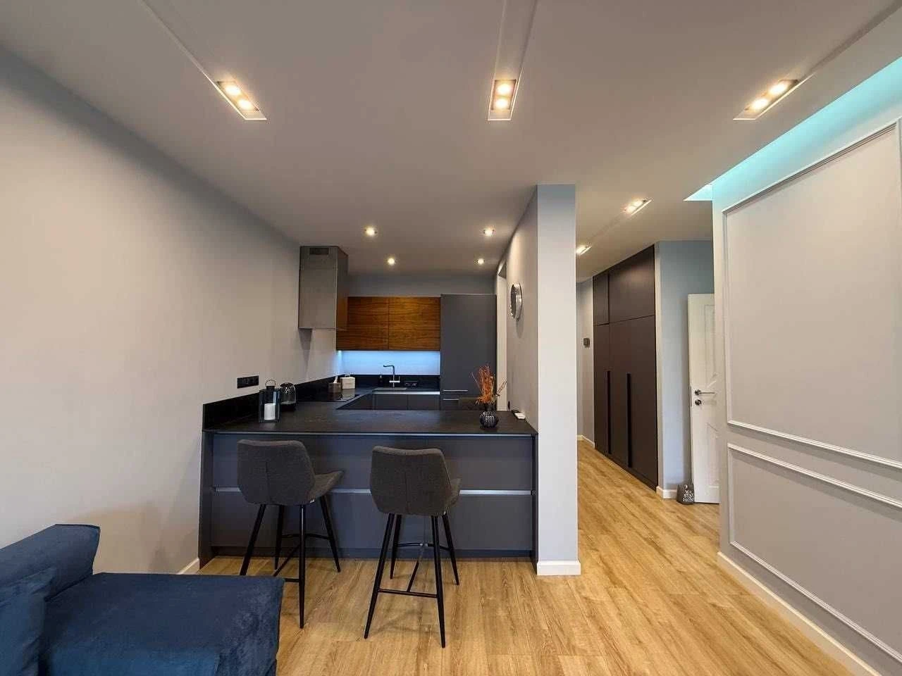 Rent 2-room apartment in residential complex "Kvartet" at 16 Lipkivs'koho St, Solomy