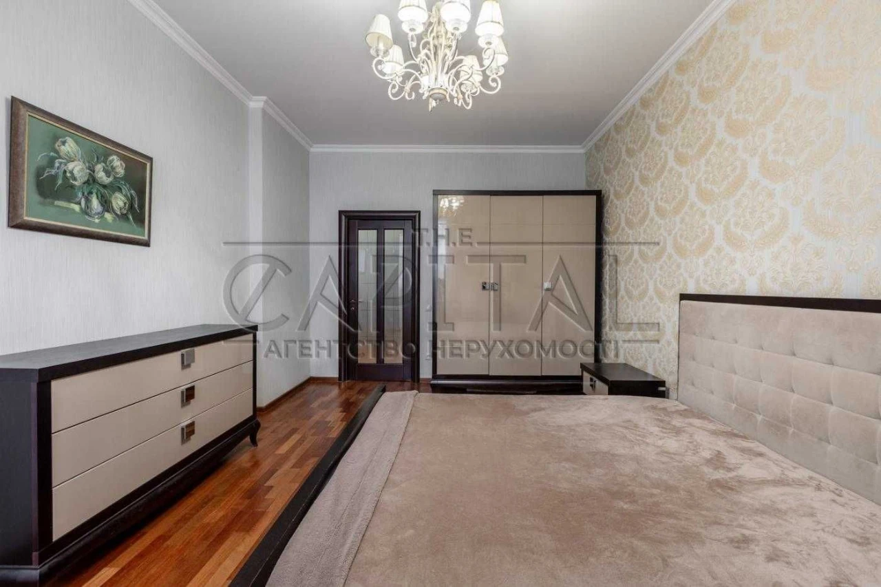 Продаж 2к квартири  вул. Євгена Коновальця, 36-В Печерськ Ме