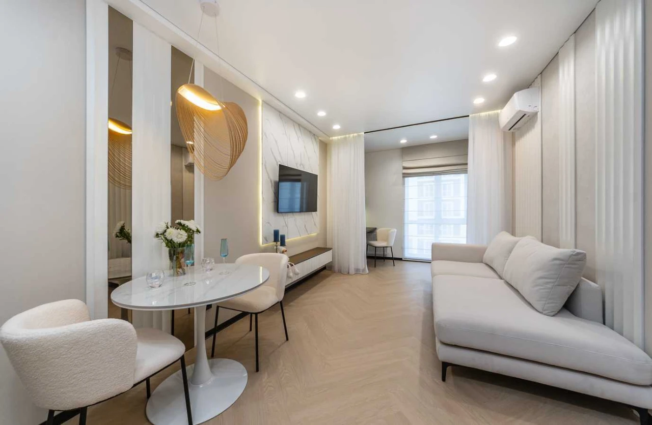 Продажа 1-комнатной квартиры 41 м², Михаила Максимовича ул.,