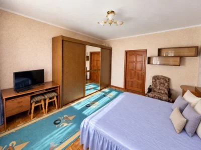 Продаж будинку Дарницький район.Без комісії.