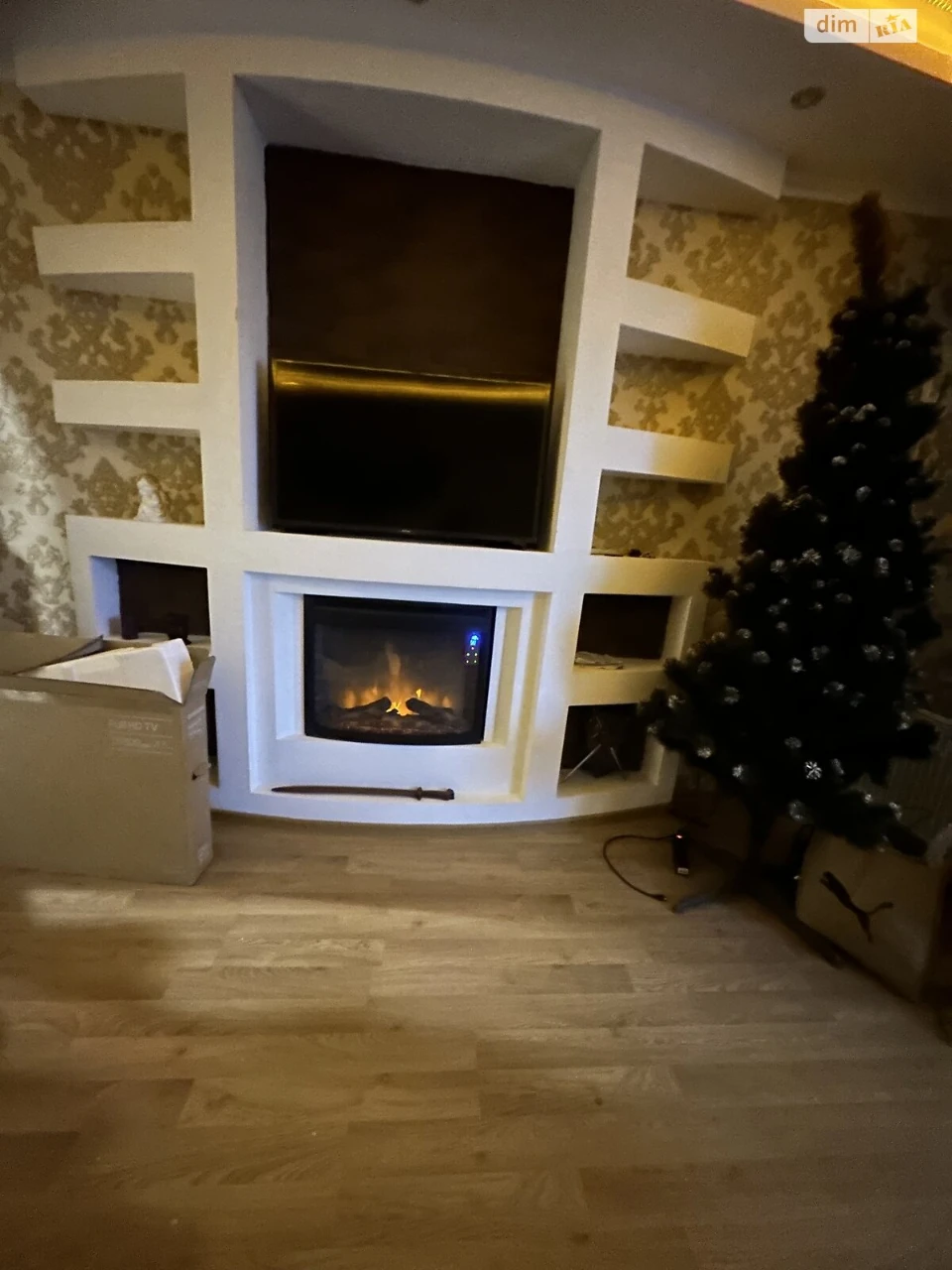 Long-Term Rental Apartment Near the Estate
