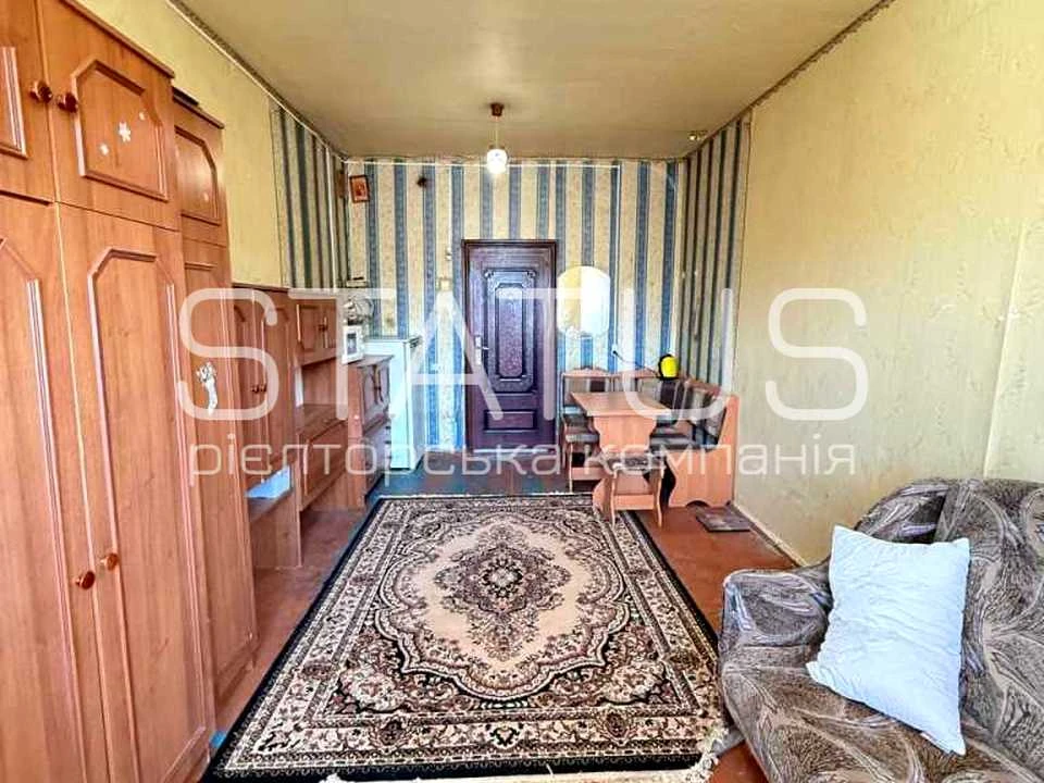 Apartment. Igor Doshenko St., Poltava.