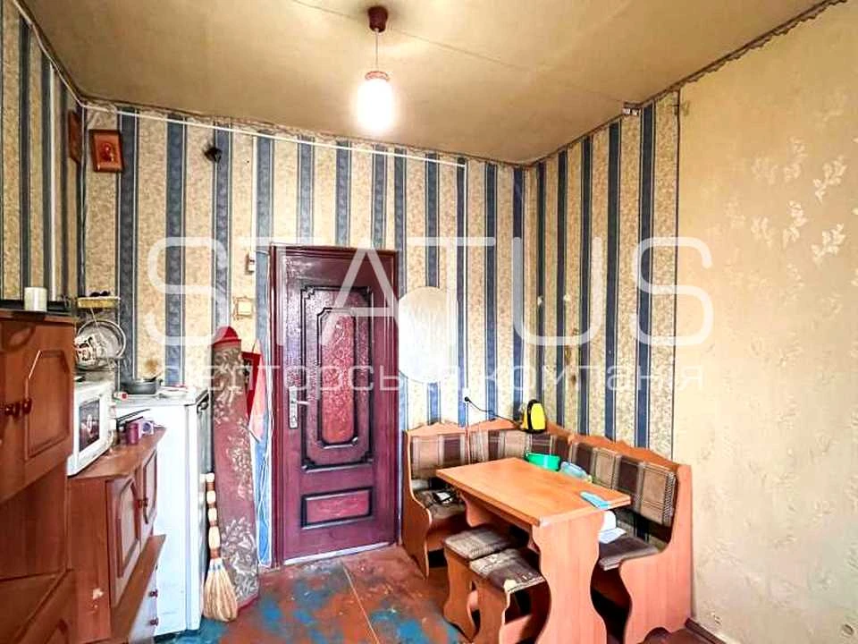 Apartment. Igor Doshenko St., Poltava.