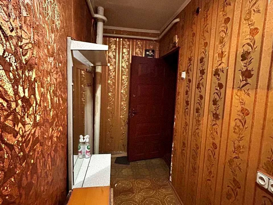 Apartment. Kam'yantska St., Kamianets, Khmelnytskyi.