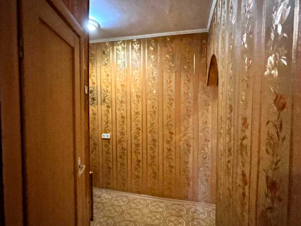 Apartment. Kam'yantska St., Kamianets, Khmelnytskyi.