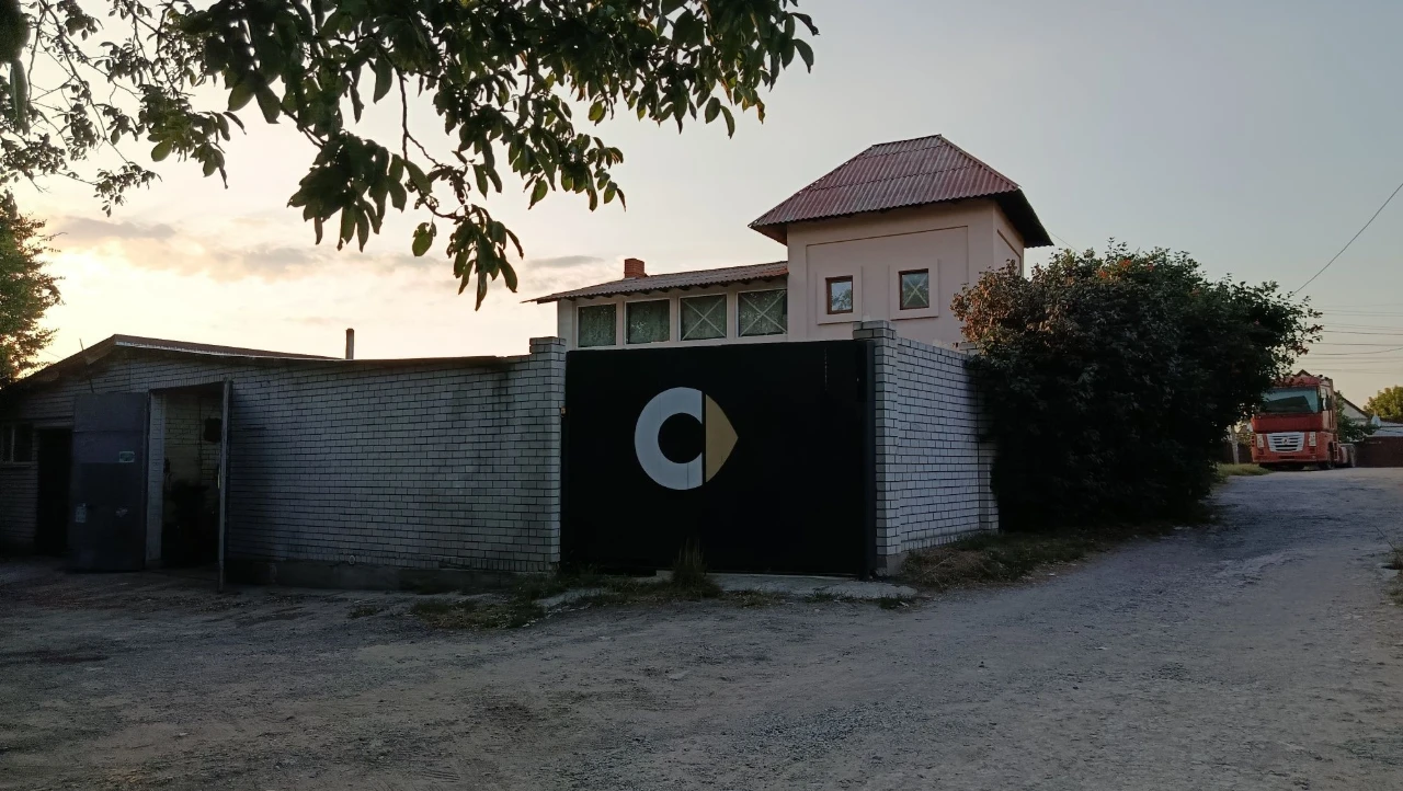 Продам будинок ж/м Ломівський /200м2/ Донецьке  шосе/